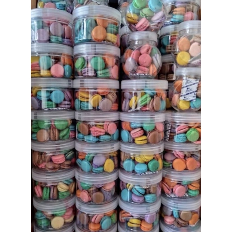 

Macaron Toples isi 15 biji atau 25 biji Enak Warna Warni