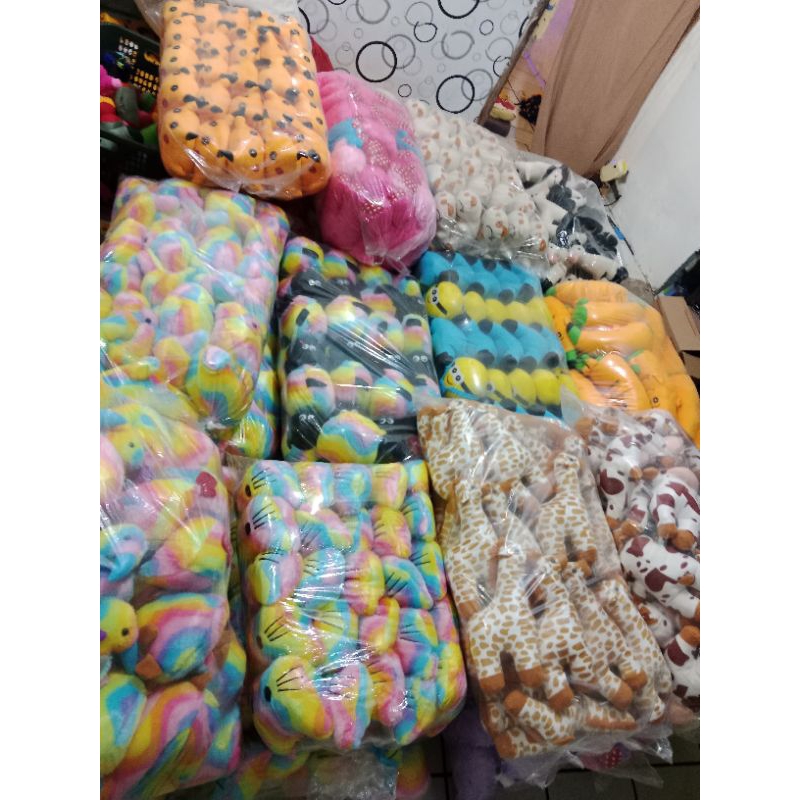 Boneka S campur, mix, boneka karakter mesin capit besar panda lucu, melody, pokemon, sapi, dinosauru