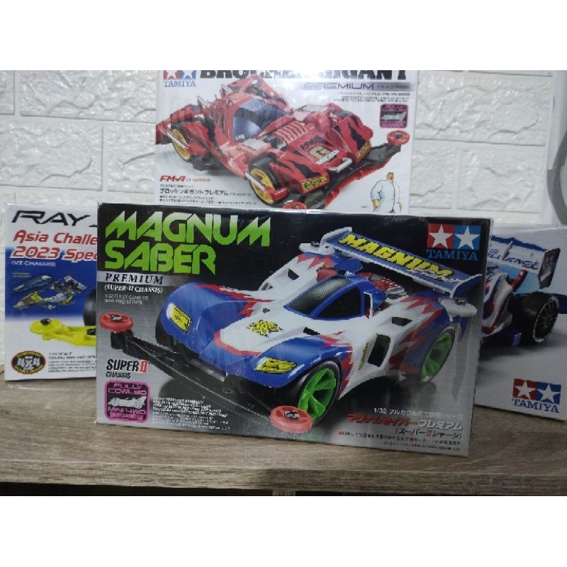 tamiya magnum saber original
