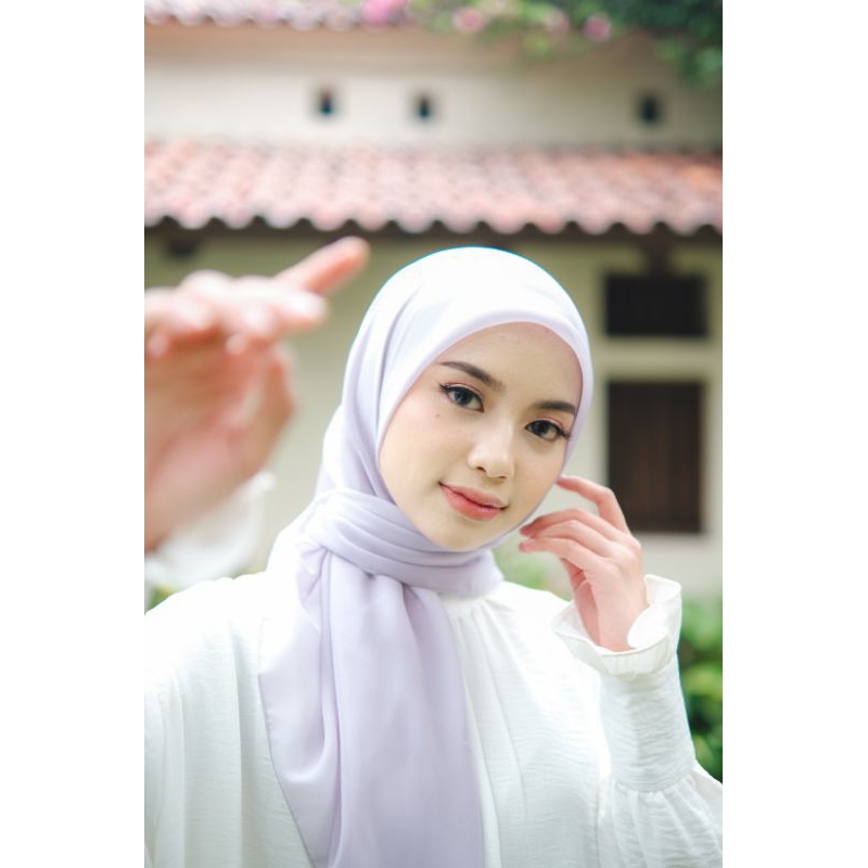 Alqeera | Basic Scarf Part 1 (Hijab Segiempat Daily Polycotton Bella Square Premium)