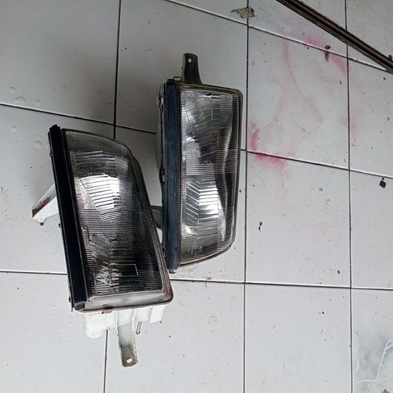 headlamp Daihatsu charade G100 classy cx winer