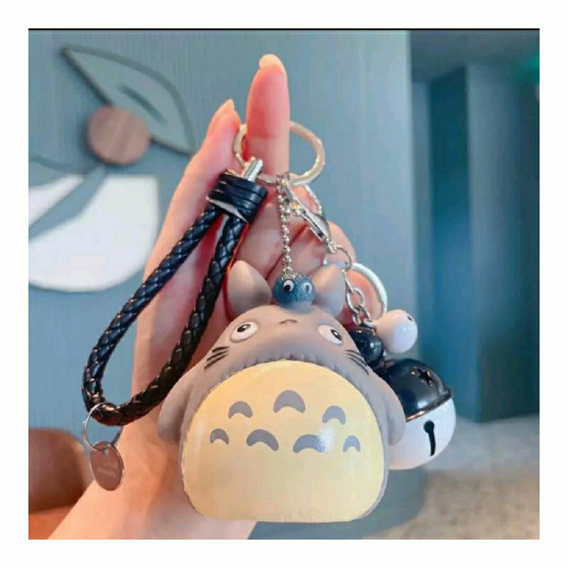 keychain totoro,gantungan kunci ghibli,gantungan totoro,gantungan aesthetic,gantungan, keychain