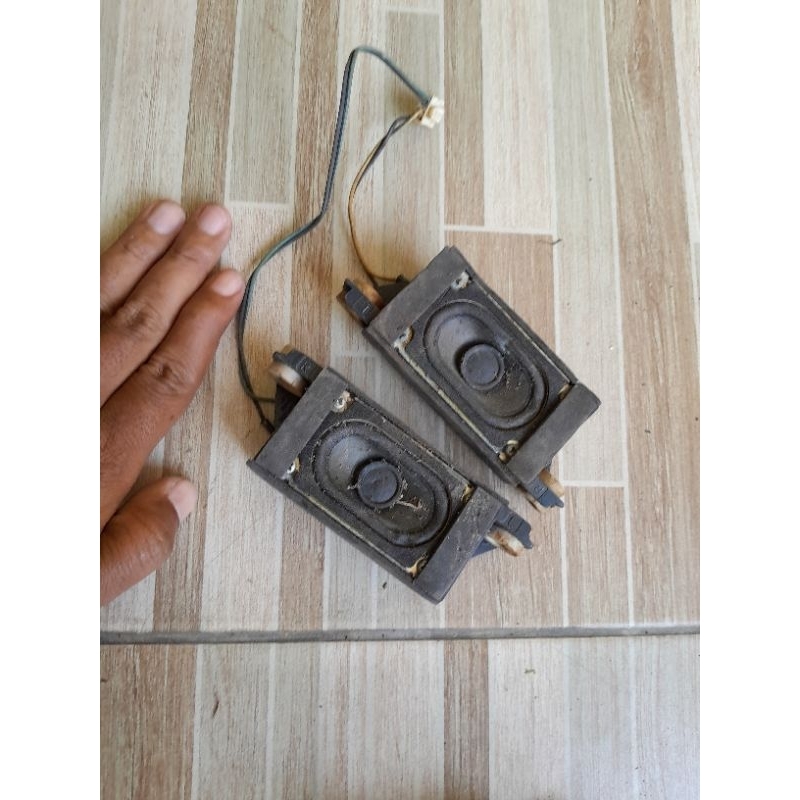 speaker audio 3 - 4 inch bekas