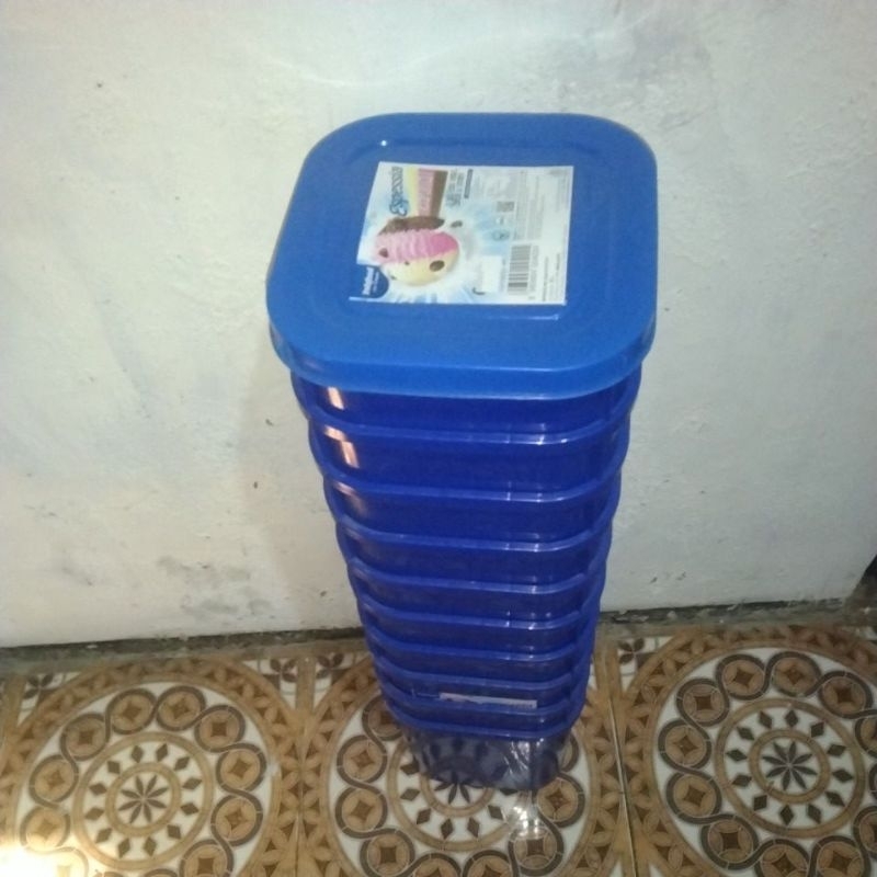 ember es krim 8 liter kotak
