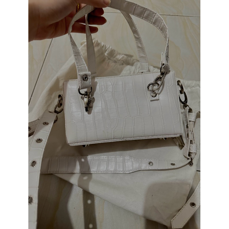 New Haylay Studio luigi bag in croco white from haylay studio