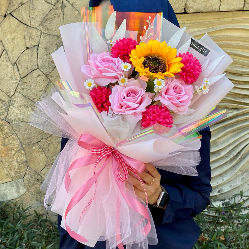 Buket Bunga Hologram | Bucket Bunga Premium | bunga artificial | bouquet wisuda Besar