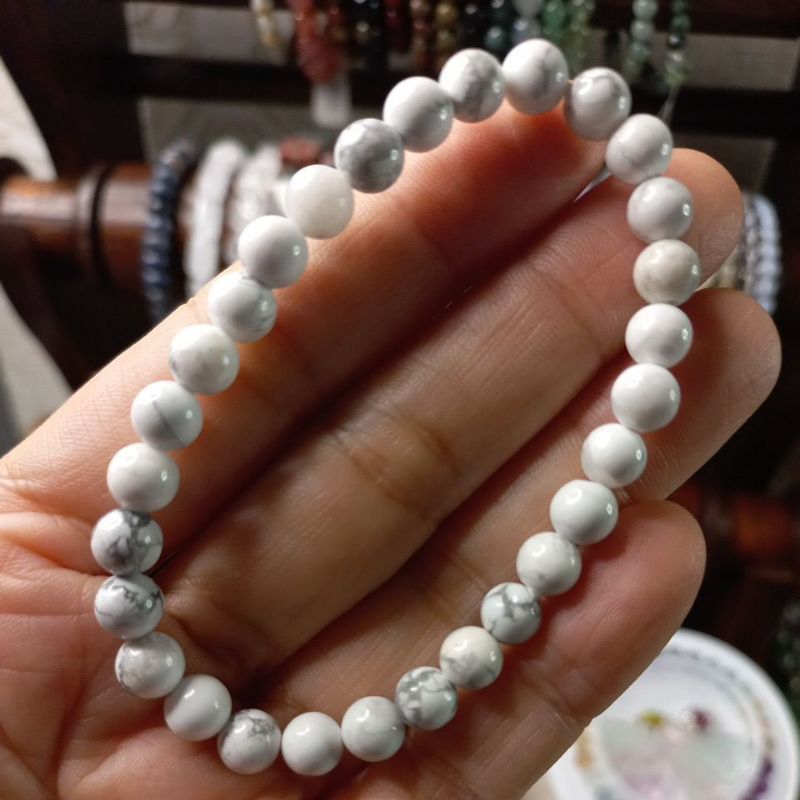 Howlite Natural Bracelet