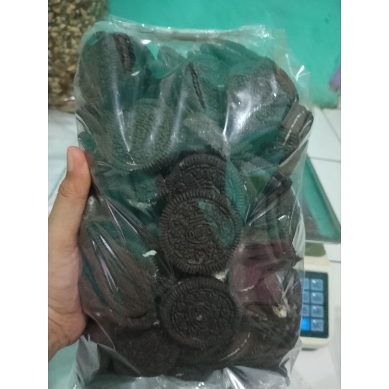 

patahan oreo 1kg