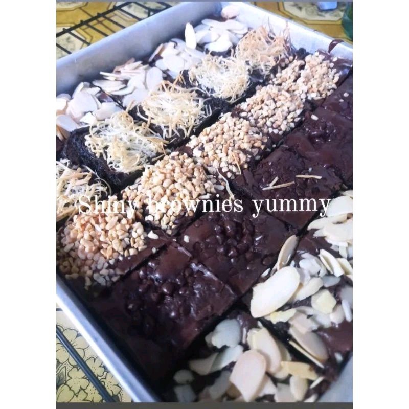 

BROWNIES POTONG
