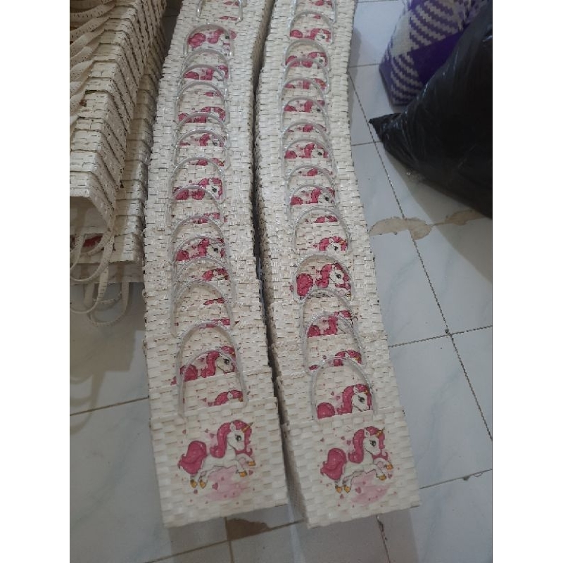 

Custom Nama Decoupage