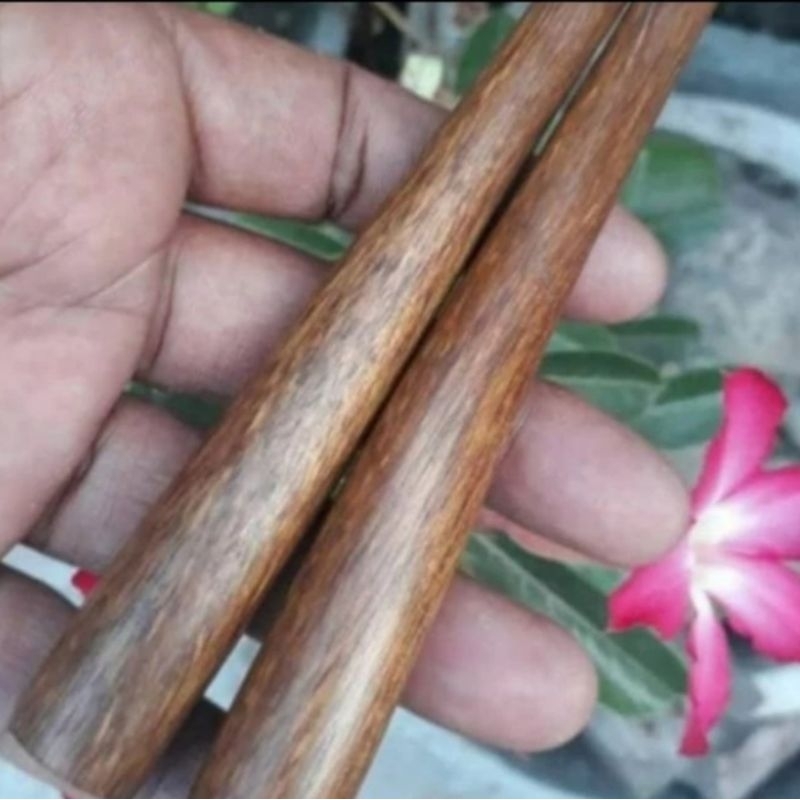 pipa cangklong once kayu gaharu