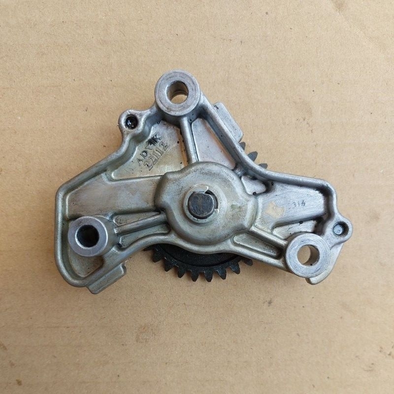 Pump Assy Oil Pompa Oli Oil Pump HONDA SUPRA X 125, KARISMA, KIRANA original