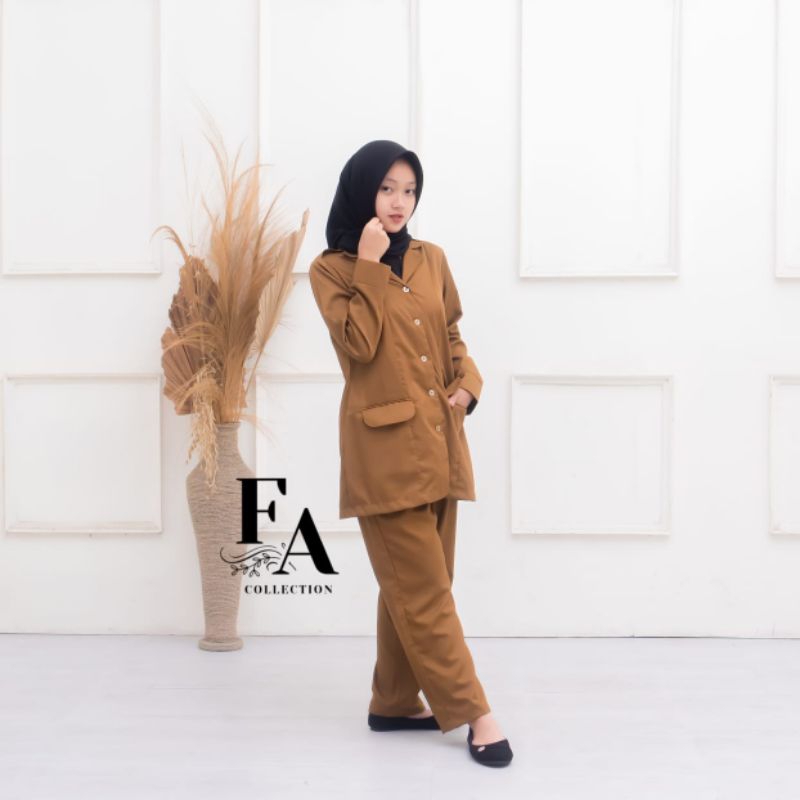 Seragam PNS Khaki Tua Baju Pemda Wanita Terbaru Model Saku Bawah Setelan seragam guru PNS