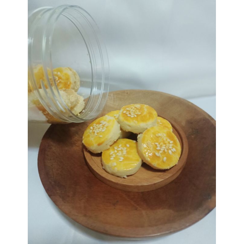 

kue kacang premium