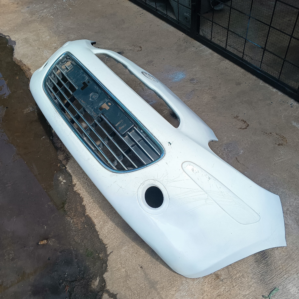Bemper Depan Nissan March Gen 1