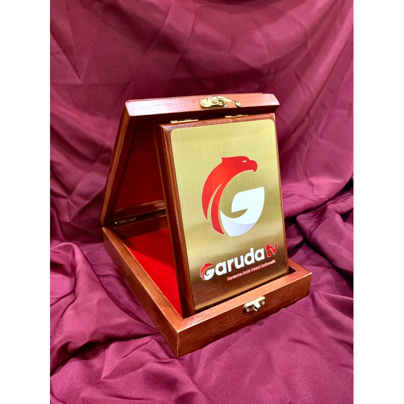 PLAKAT KAYU CUSTOM / PLAKAT BOX KAYU / CUSTOM PLAT KAYU