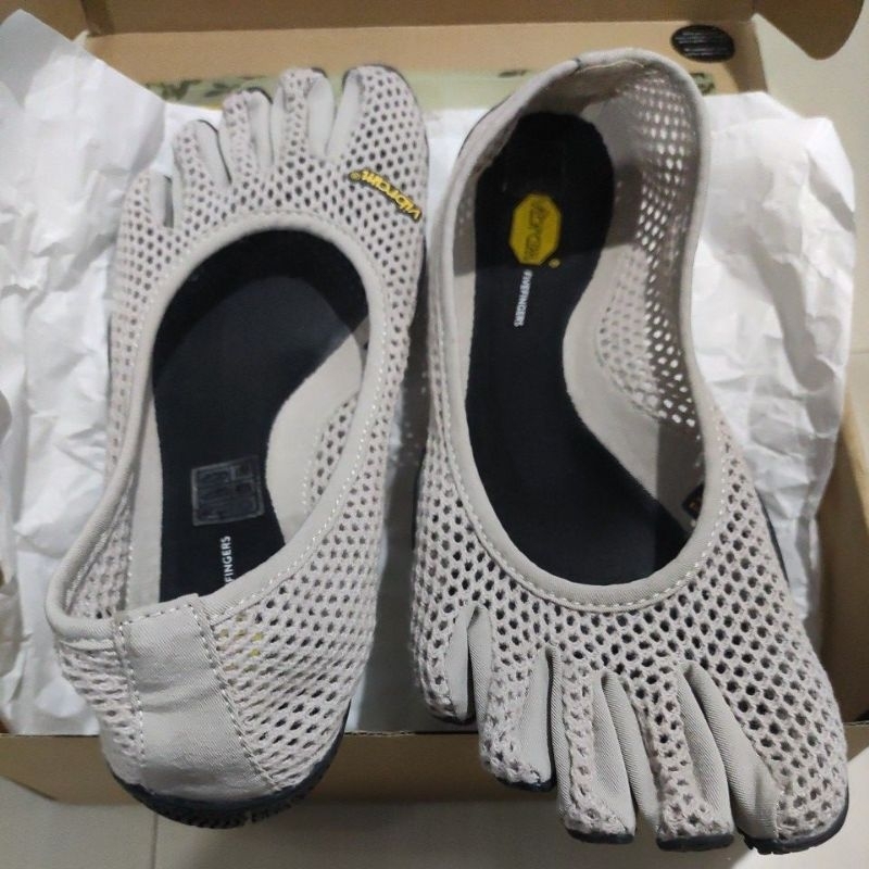 PL - Sepatu Yoga/Poundfit Vibram Fivefingers