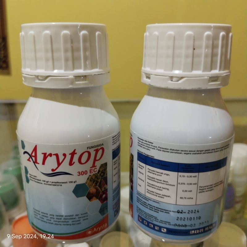 Fungisida ARYTOP 300 EC Kemasan 250 ml