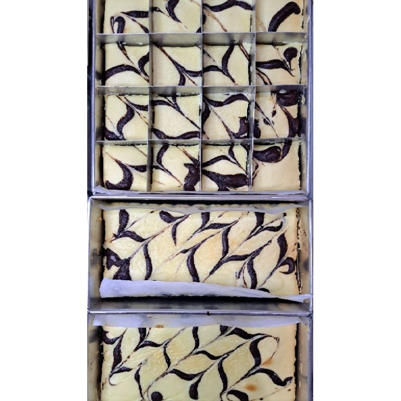 

Cheese Cake Brownie 20x20 Lembut, Creamy, dan Nyoklat Banget