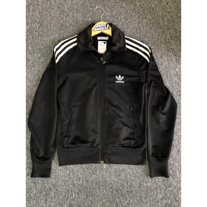 tracktop adidas firebird big logo black white