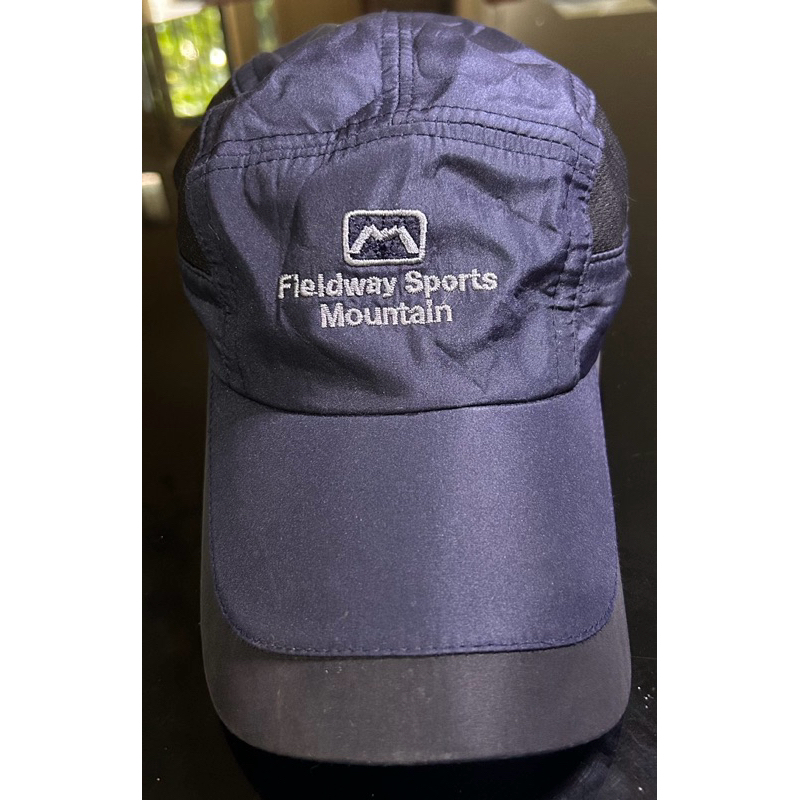 topi fieldway hiking/running