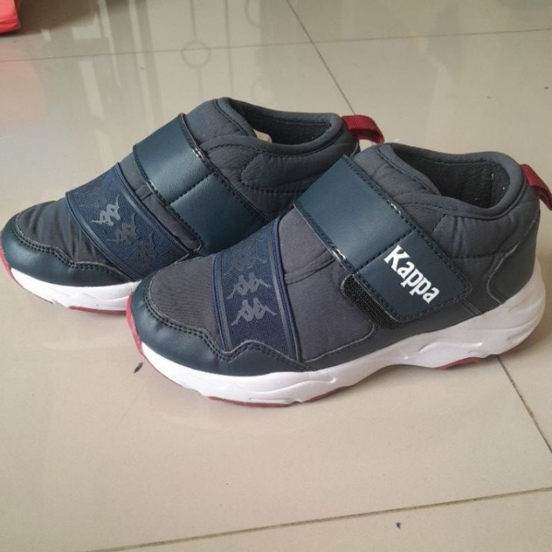 SEPATU ANAK KAPPA