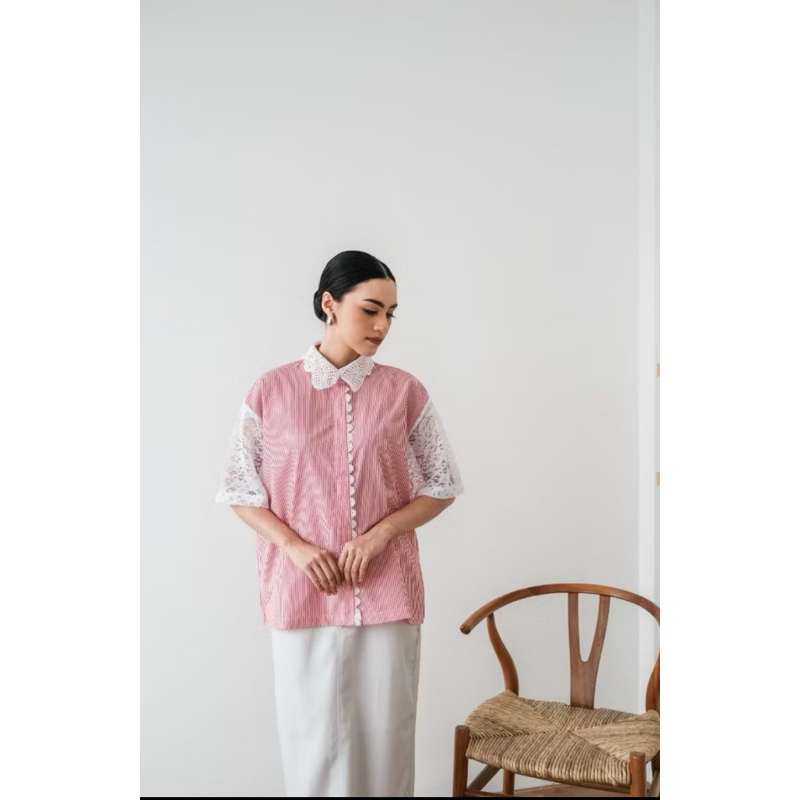 Seminggu RTW Cille Embroidery Stripe Shirt