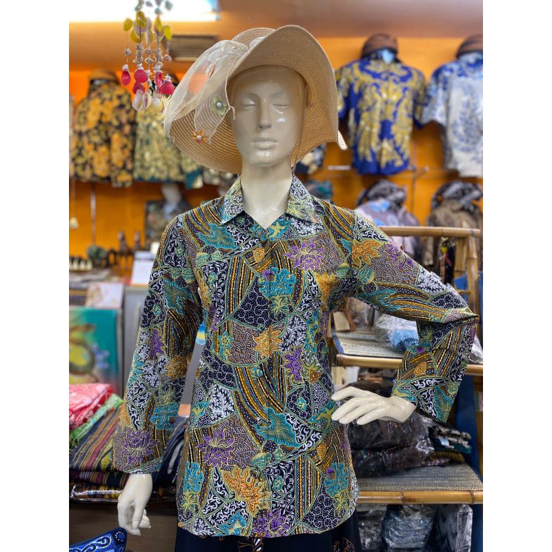 Toko bakul batik, Blouse batik wanita lengan panjang