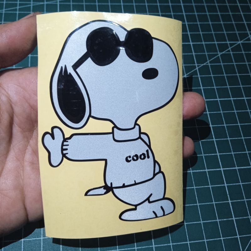 

Cutting Stiker Snoopy Cool