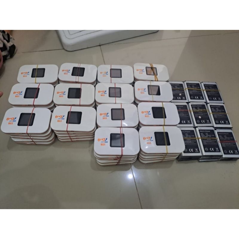 Modem wifi Bolt Aquila max unlock kartu Smartfren dan Telkomsel 4G