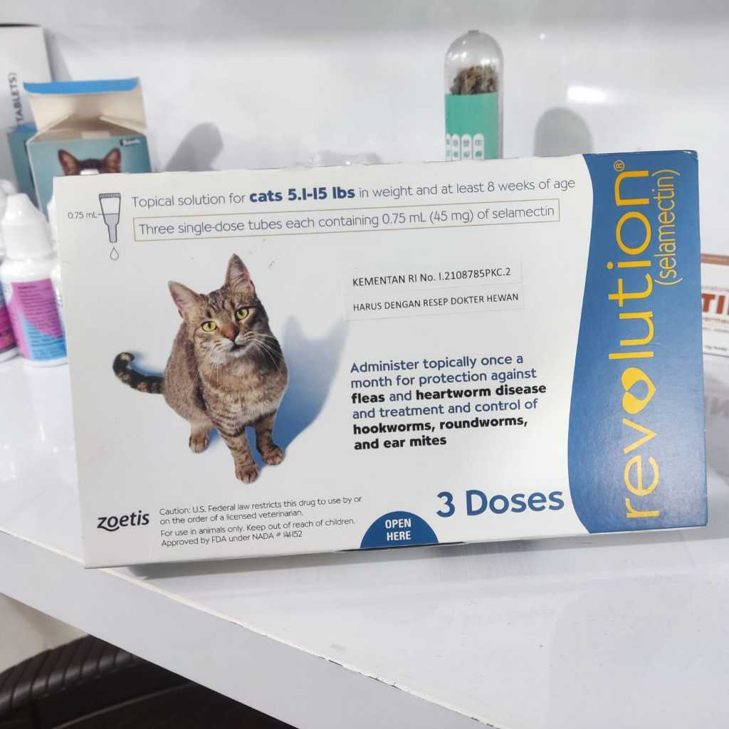 Obat Tetes Kutu Kucing Revolution Cat Blue 1box | Obat Tetes Kutu Kucing 2-7kg paket 3 Tube