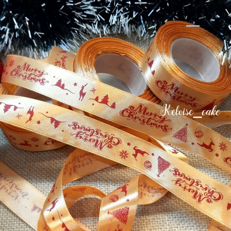 

PITA NATAL/MERRY CHRISTMAS WRN GOLD UKURAN 2,5 CM PANJANG 18 METER