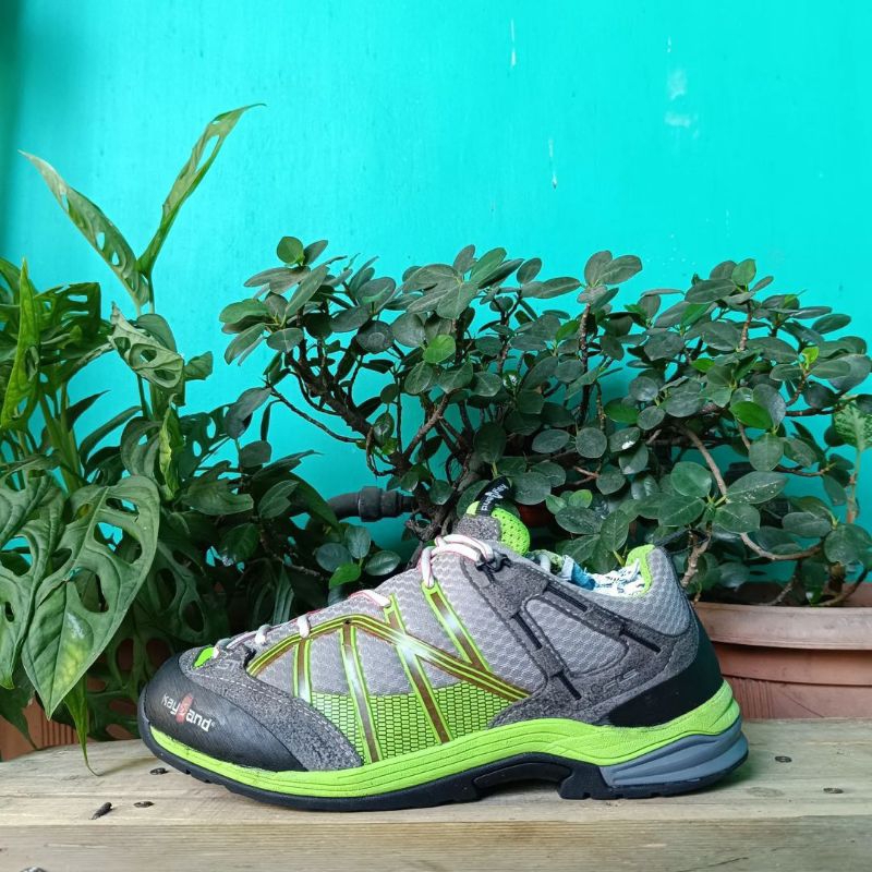 sepatu gunung hiking treking outdoor kayland size 42,5