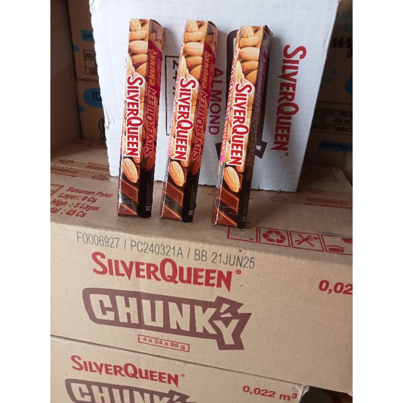

Silverqueen Chunky kacang almond 85g