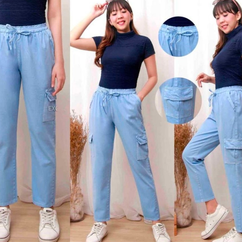 Celana Panjang Jeans Wanita Cargo . Alexa Cargo Jeans