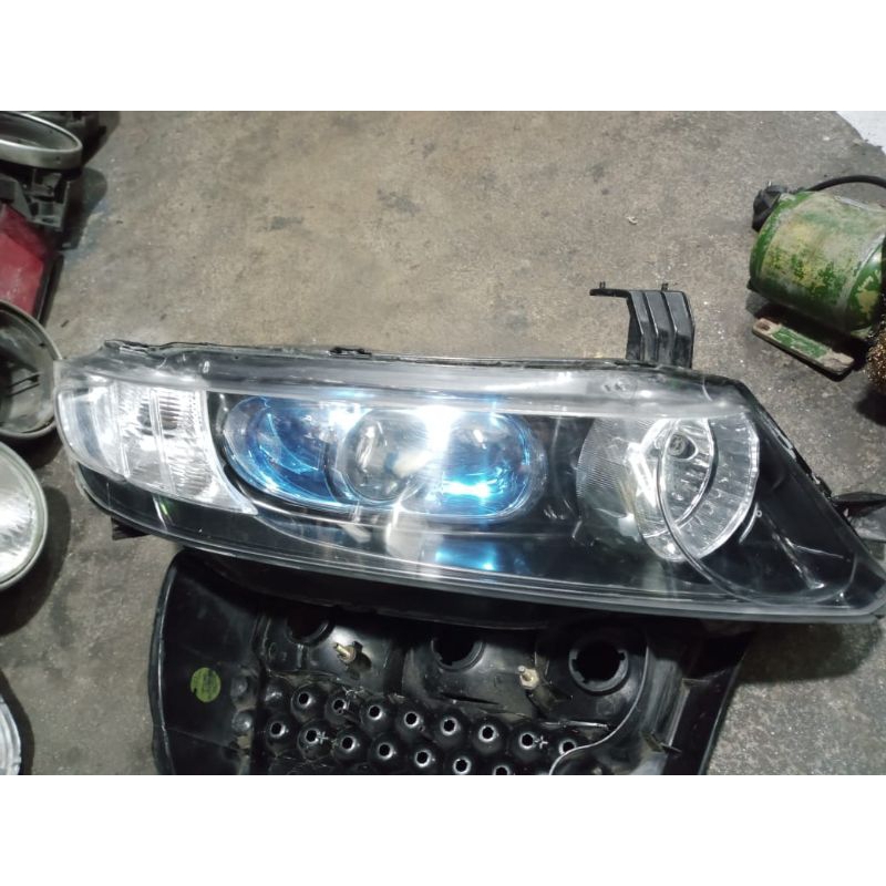 HeadLamp Lampu Depan mobil Honda Odyssey RH