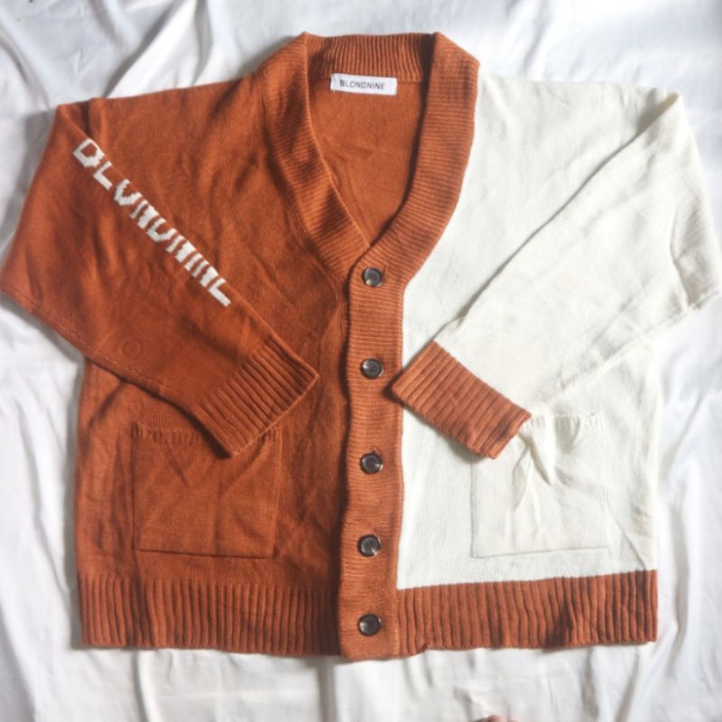BLONDNINE Cardigan NCT STRAY KIDS BW Caramel Oversize Tebal Knitwear Sweater Sweatshirt Crewneck Raj