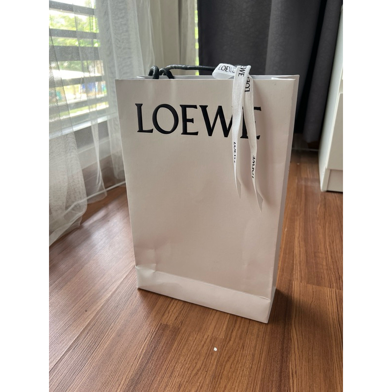 

LOEWE PAPERBAG ORIGINAL WITH RIBBON