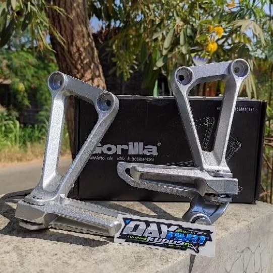 pijakan kaki bastep postep footstep fotstep foot step gantung belakang model honda cbr k45 import im