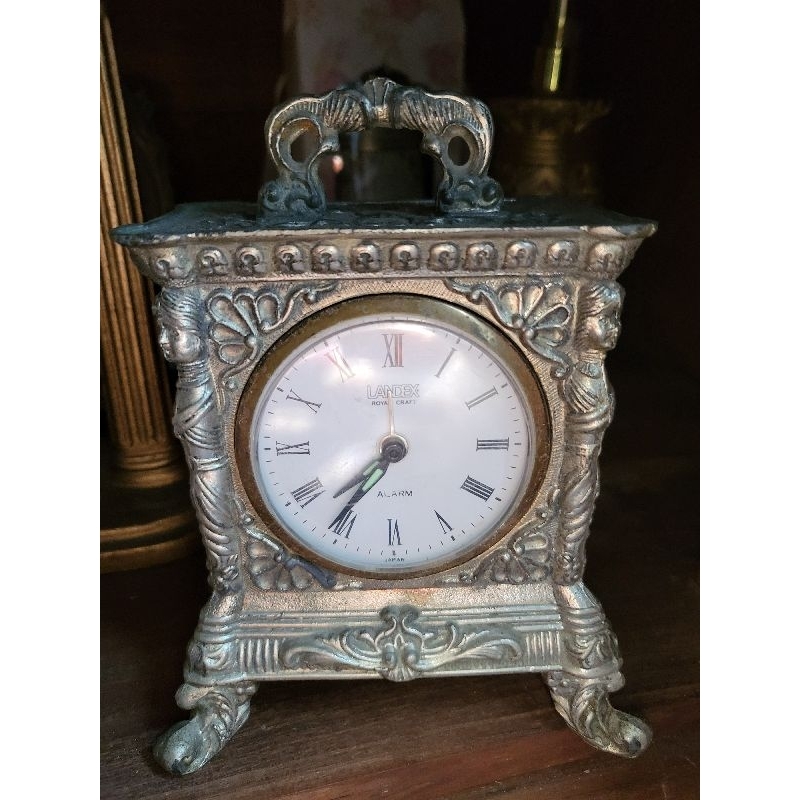 Jam Weker Vintage
