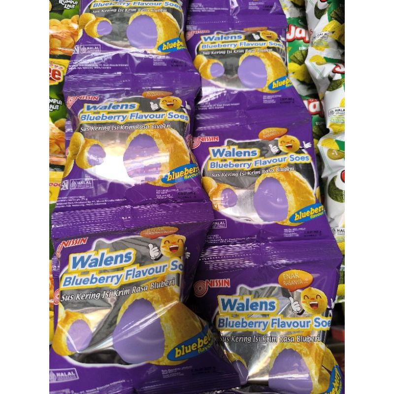 

Walen Choco Soes Nissin Sus Kering Isi Krim Rasa Bluberi Blueberry Flavour