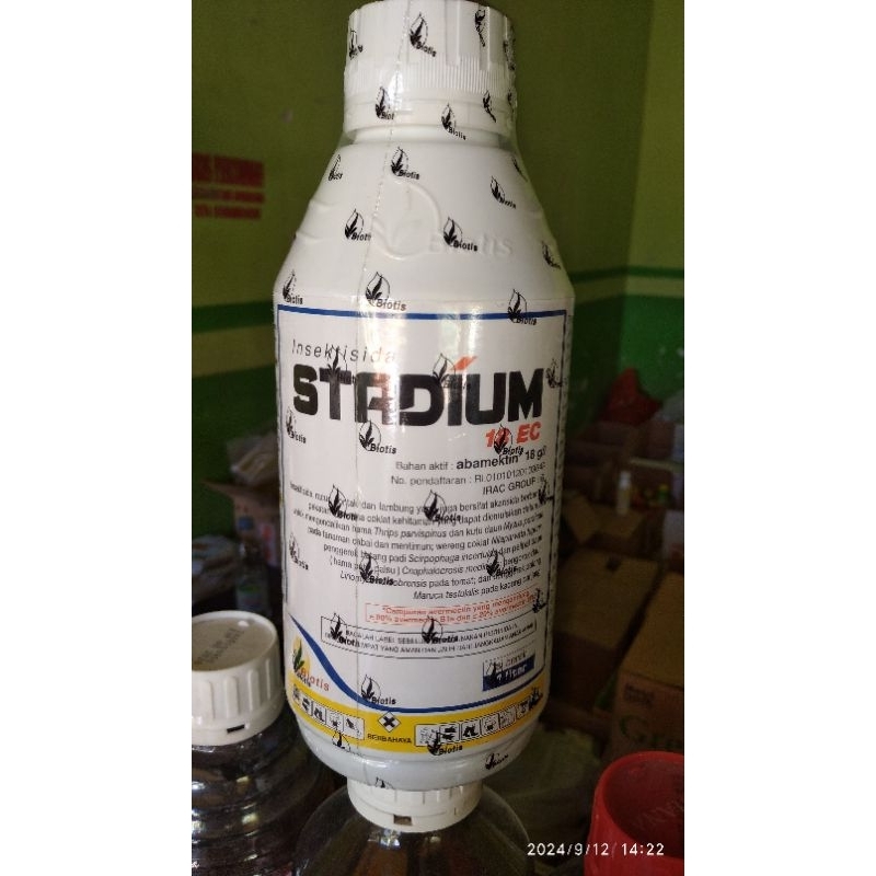 INSEKTISIDA STADIUM 18 EC 1 LITER