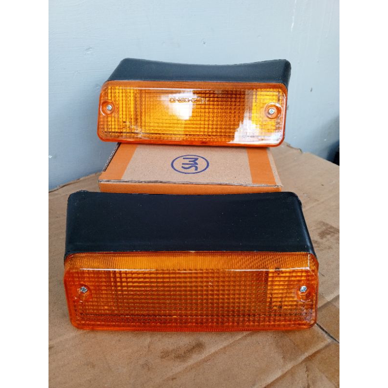 Lampu bemper toyota kijang super grand