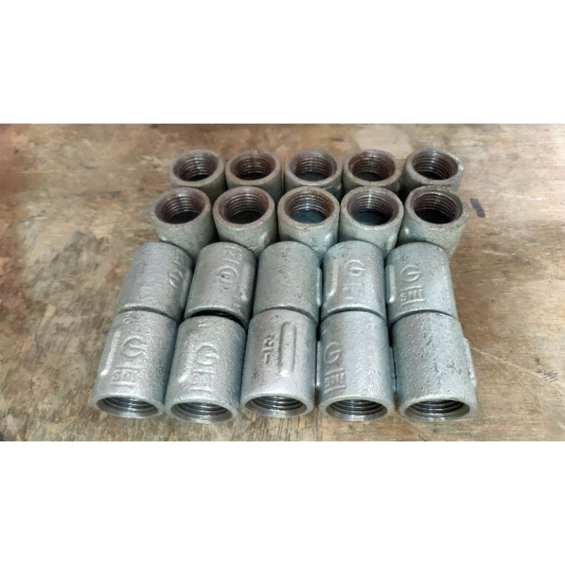 Sok besi ½ dim. Sambungan pipa besi ½ dim. SNI