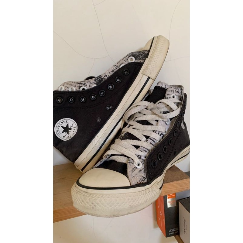 sepatu converse bekas