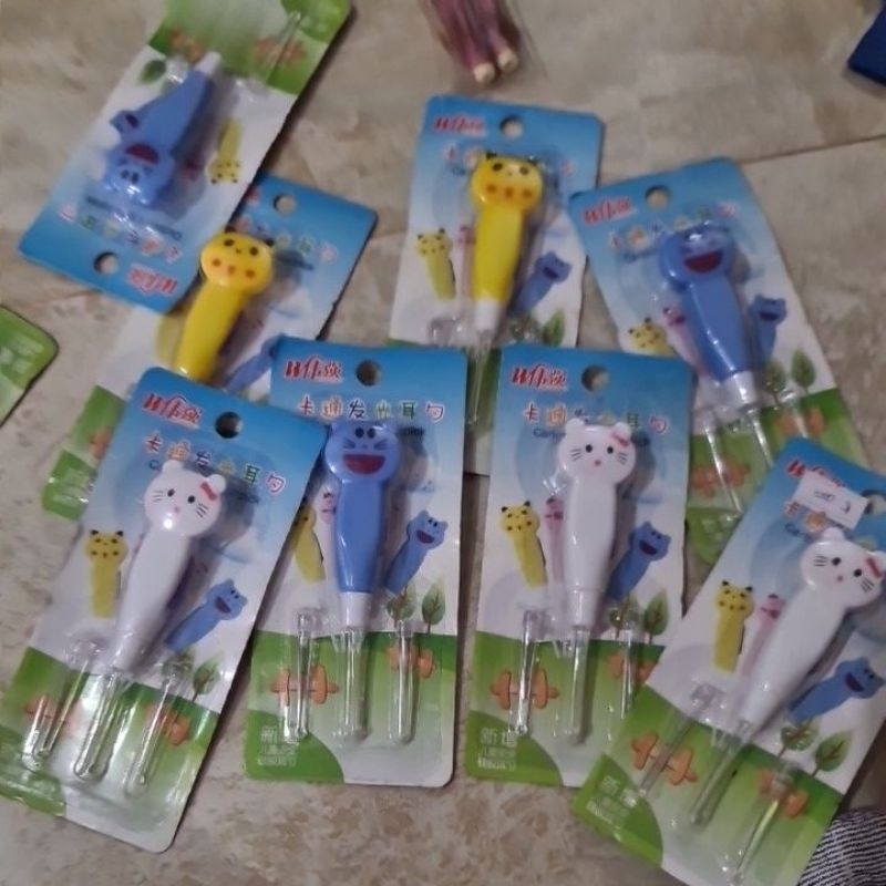 terapi telinga, perbersih telinga dgn lampu