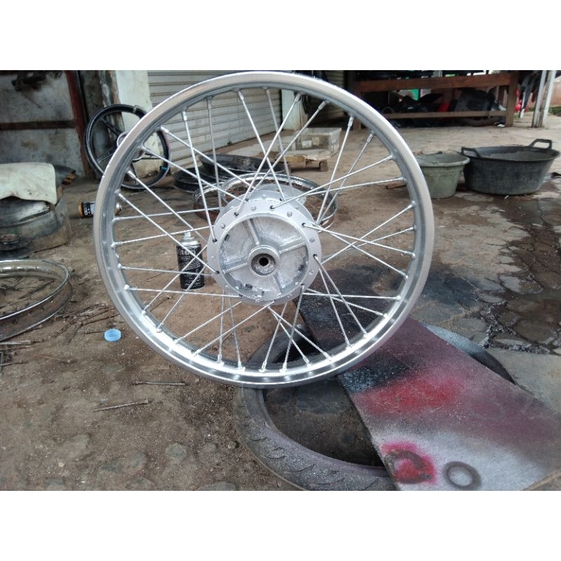 velg set belakang Suzuki smash pnp smasah new pnp smash titan