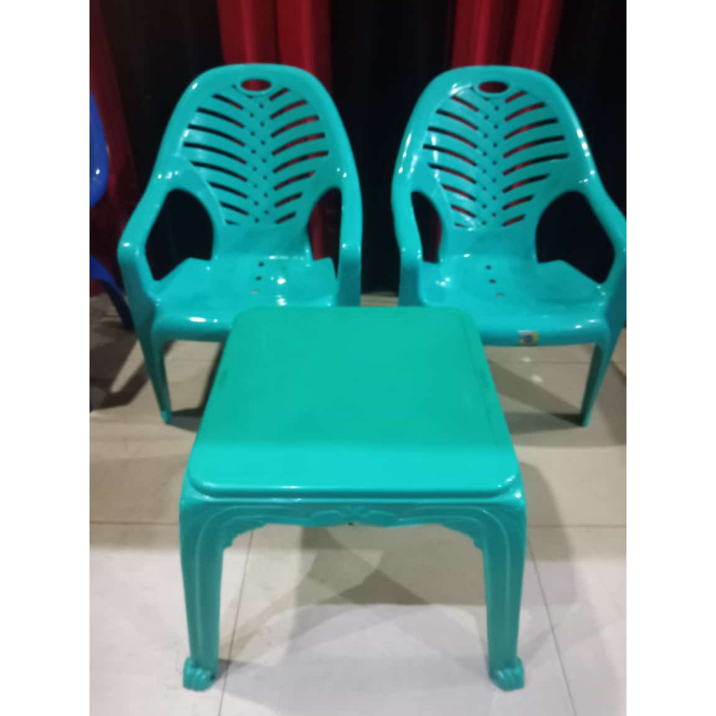 KURSI TERAS NAPOLLY 2 KURSI dan 1 MEJA / KURSI PLASTIK / KURSI SANTAI BATAM