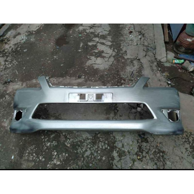 bemper depan Innova 2012 original