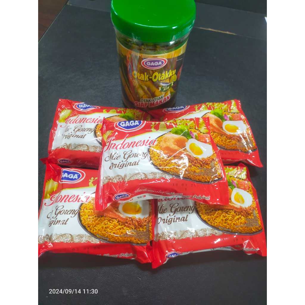 

[BACA DESKRIPSI] Paket Total 6 pcs : 1 Toples Gaga Sosis Otak Otak & 5 Pcs Indonesia Mie Goreng